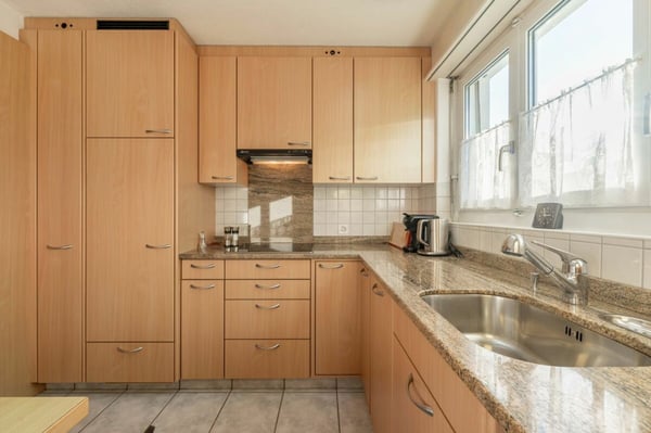 Gepflegtes 1-Zimmer-Doppeleinfamilienhaus mit Wintergarten und ausgebautem Estrich 3