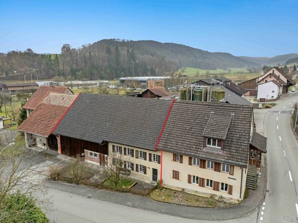 Handwerksbetrieb - Finanziert durch die Vermietung des 5.5 Zimmer-Wohnhauses! 1