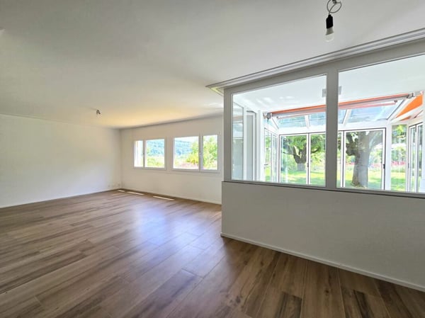 Ruhig gelegene 3.5-Zimmer-Erdgeschosswohnung mit herrlichem Garten und Blick ins Grüne 3