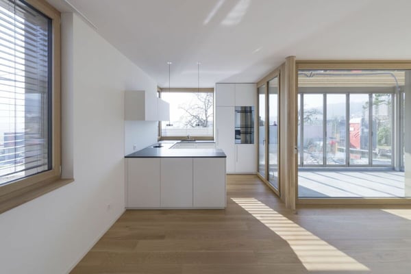 Luxuriöse 6.5-Zimmer-Villa mit herrlichem Garten, Poolanlage und Koi-Teich 8