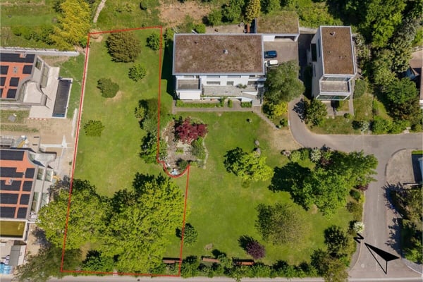 Exklusive Baulandparzelle mit 1'350 m2 in leichter Hanglage - unverbaubare Seesicht 4