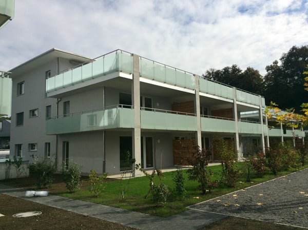 Einstellhallenplatz sowie diverse Aussenabstellplätze im Zentrum von Wildegg zu vermieten 3