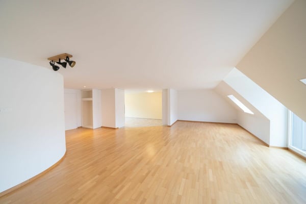 Wohnen mitten im Geschehen! 1