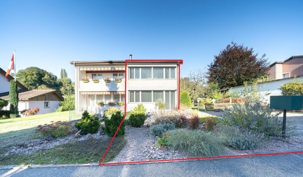 Doppeleinfamilienhaushälfte an idyllischer Lage 1