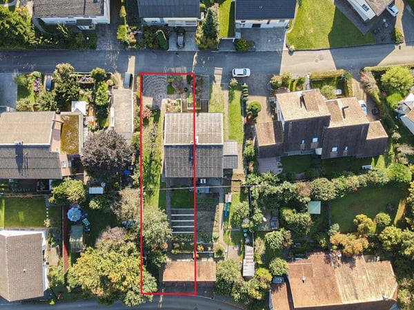 Doppeleinfamilienhaushälfte an idyllischer Lage 2