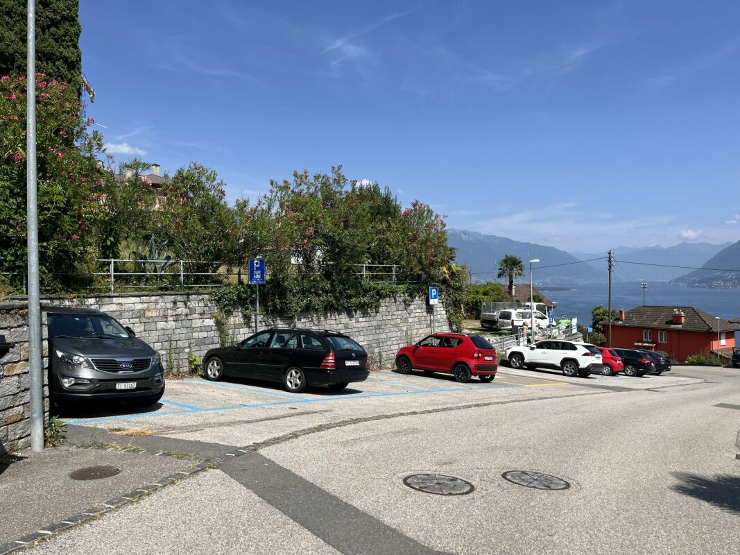 Bauland über dem Lago Maggiore