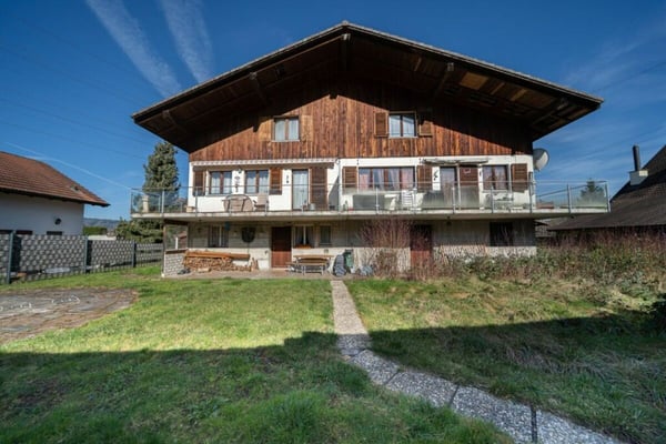 Doppeleinfamilienhaus in Eiken AG 1