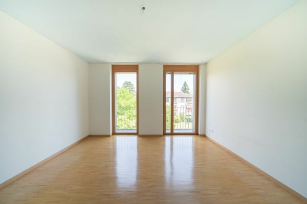 Sonnige 4.5-Zimmer-Wohnung mit viel Komfort und Rhein-Nähe 8