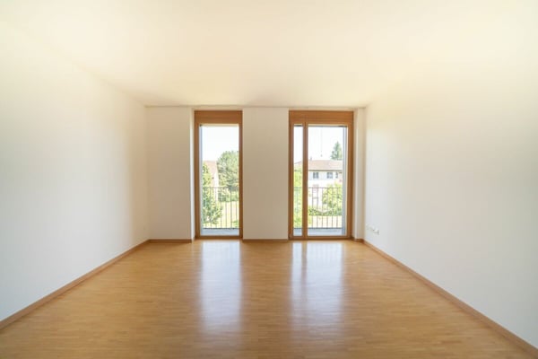 Sonnige 4.5-Zimmer-Wohnung mit viel Komfort und Rhein-Nähe 9