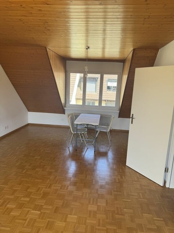 Gemütliche 3.5-Zimmer-Dachwohnung 11