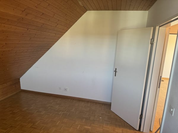 Gemütliche 3.5-Zimmer-Dachwohnung 13