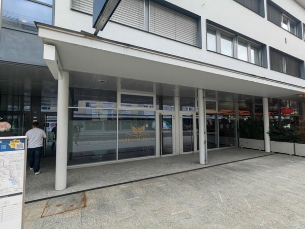 Ladenlokal an prominenter Lage in Rotkreuz 2