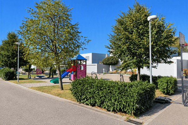 Wohntraum: Modernes 5.5-Zi.-Einfamilienhaus mit Garten & Garage 9