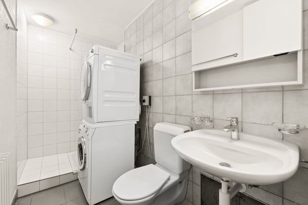 Familienfreundliche 1.5-Zimmerwohnung in grosser Gartenanlage 5