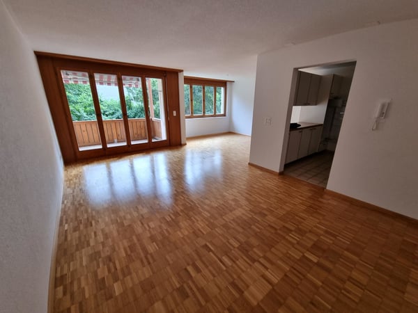 Gemütliche 1.5 Zimmer-Wohnung im 1.OG zu vermieten 6