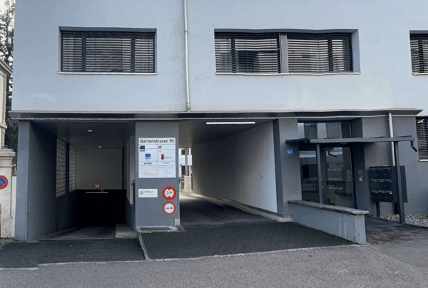 Einstellhallenplatz Nähe Bahnhof SBB 2