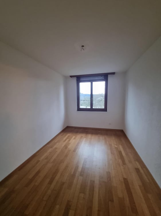 1 Monat Gratis Mietzins - 5.5 Zimmer im 2. Obergeschoss in Eiken 9