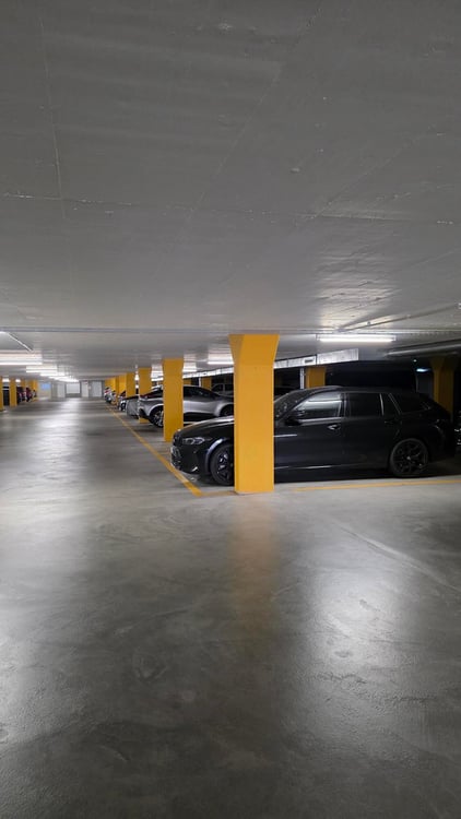 Einstellhallenplatz (mit oder ohne Elektroladestation) zu vermieten 2