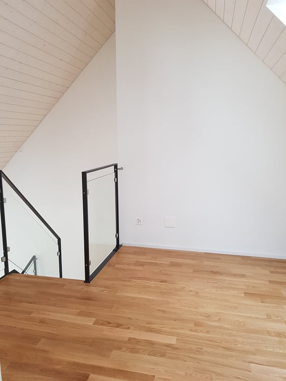 Moderne 2.5 Zimmer Maisonette-Wohnung im Dachgeschoss zu vermieten 7