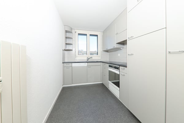 Grosszügige 3.5 Dachzimmer-Wohnung in Muttenz 4