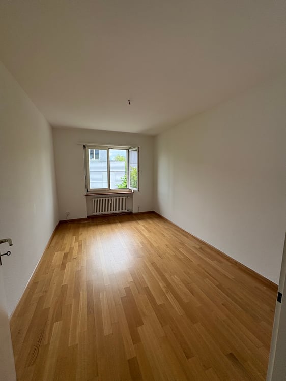 4 Zimmer-Wohnung im Zentrum von Therwil 6