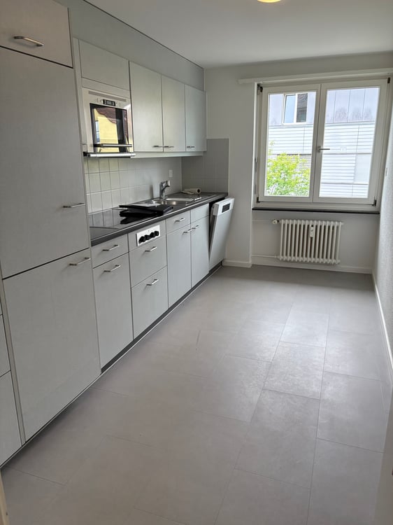 4 Zimmer-Wohnung im Zentrum von Therwil 3