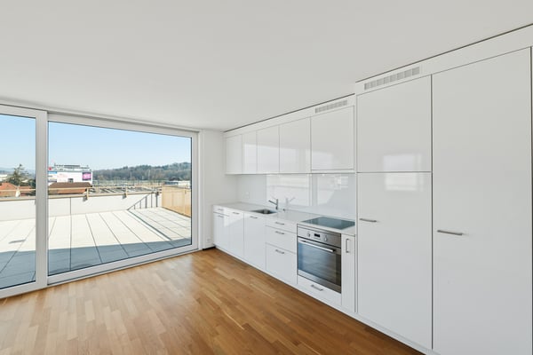 Herzlich Willkommen - Ihre neue 3.5 Zi-Attika Wohnung zentral in Suhr 3