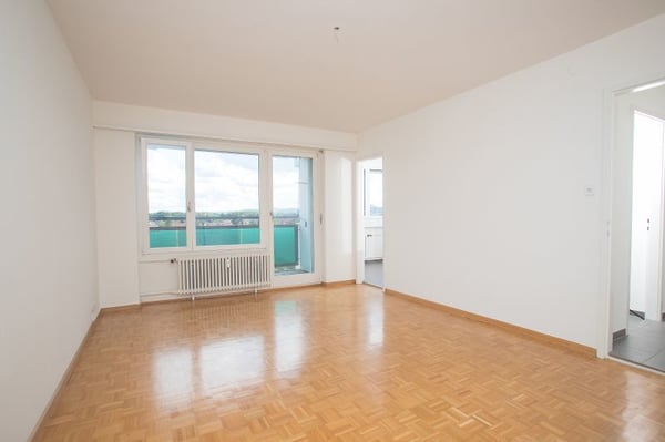 Helle 3.5-Zimmerwohnung im 16. Stock 4