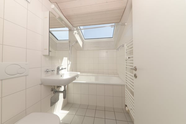 Moderne 2.0-Zimmer-Dachwohnung mit Charme 5