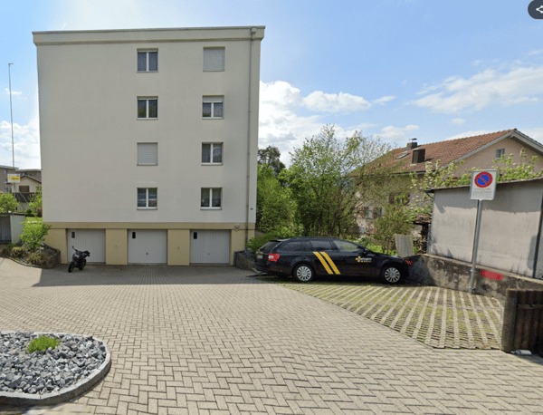 Aussenparkplatz in Döttingen zu vermieten 7