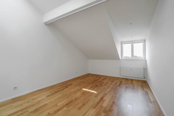 Frisch sanierte 2.5 Zimmer-Wohnung im Hirzbrunnenquatier 7