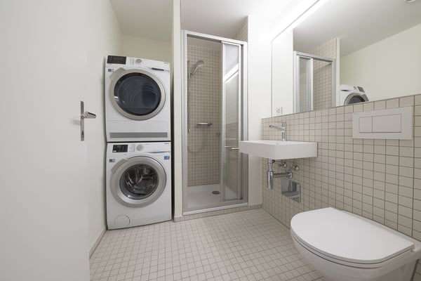 Attraktive und helle Wohnung am Messeplatz 2