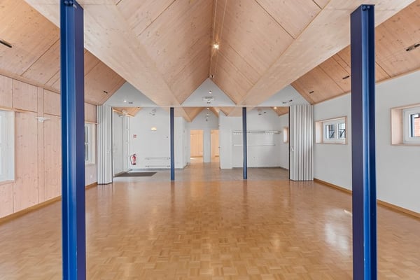 Multifunktionale Gewerbefläche mit total 140 m2 2