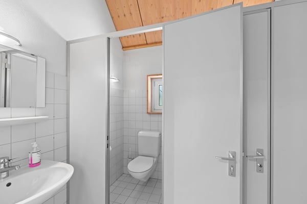 Multifunktionale Gewerbefläche mit total 140 m2 9