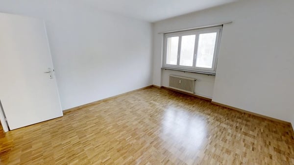Attraktive Wohnung mit grossem Balkon 2