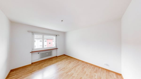 Ruhig und zentrumsnah liegt diese 4-Zimmer Wohnung 3
