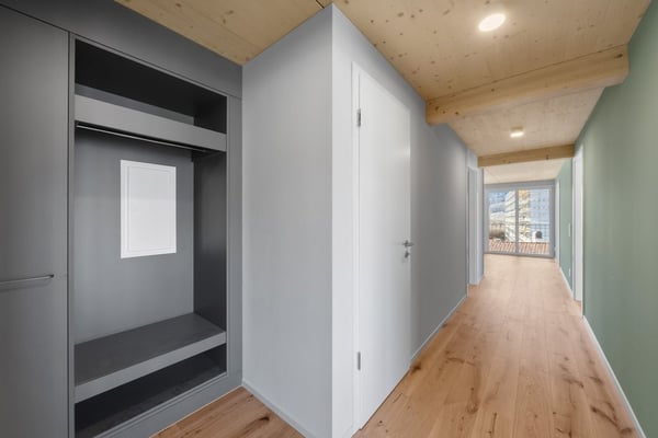 Erstvermietung - 5.5-Zimmerwohnung im Holzbau 7