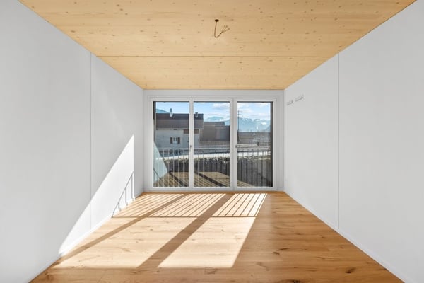 Erstvermietung - 5.5-Zimmerwohnung im Holzbau 4