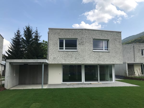 ZU VERMIETEN: Familienfreundliches Einfamilienhaus 329 im Grünen 3