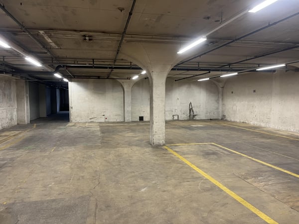 Lager mit Tageslicht 5