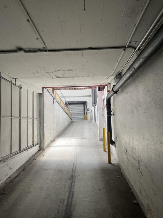 Lager mit Tageslicht 6