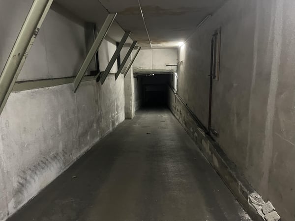 3810 m² Lager mit 2 Warenliften 6