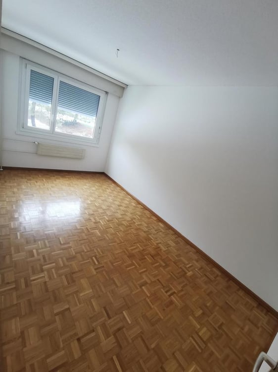 Helle freundliche 3-Zimmer Wohnung im 3. OG in ruhigem Quartier 3