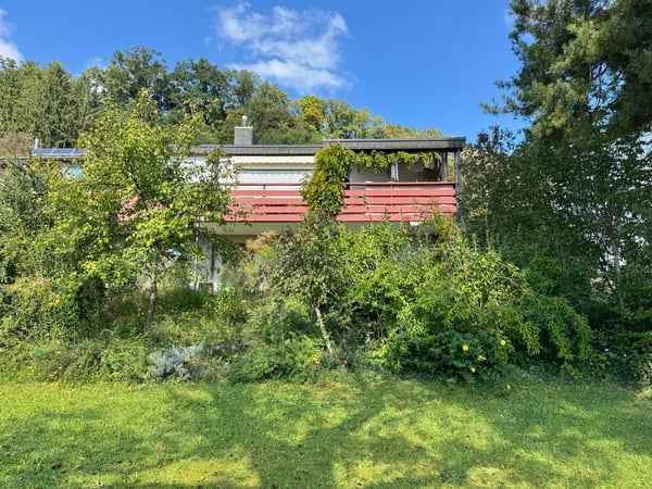 Parzelle (bebaubar) mit Panoramasicht, EFH renovationsbedürftig 4