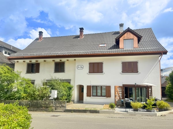 5.5 Zi. Maisonette Wohnung mit Balkon/Sitzplatz - Erstbezug