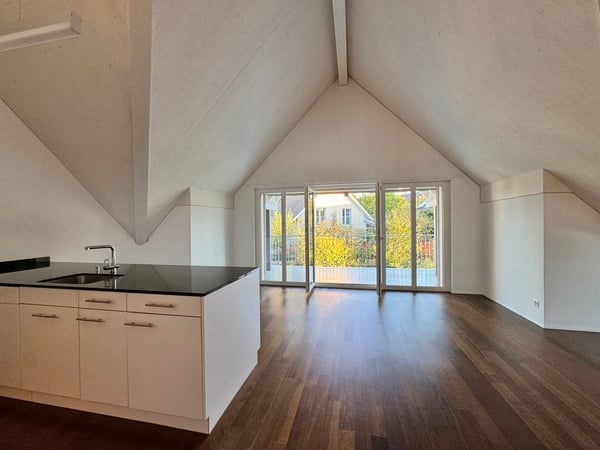 4.5-Zi. Maisonette Dachwohnung, ruhige Lage 3