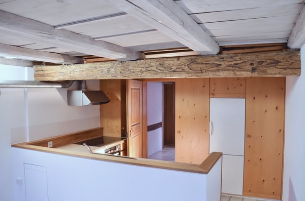 6.5 Zi. Riegelhaus mit grosser Scheune und Garten 4
