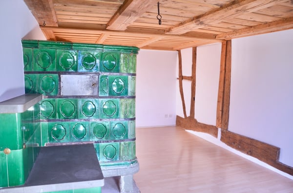 6.5 Zi. Riegelhaus mit grosser Scheune und Garten 6