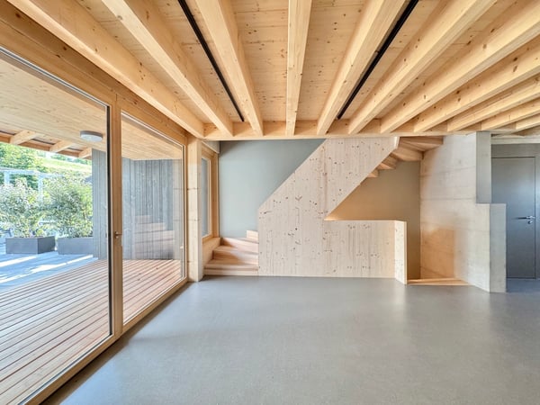 3.5 Zimmer Haus angebaut, Lift, Top Ausbau 1