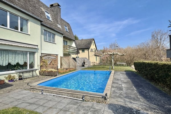 Einfamilienhaus-Hälfte mit Gemeinschaftspool 2